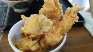 沖縄の天ぷら（魚、いか、いも等）