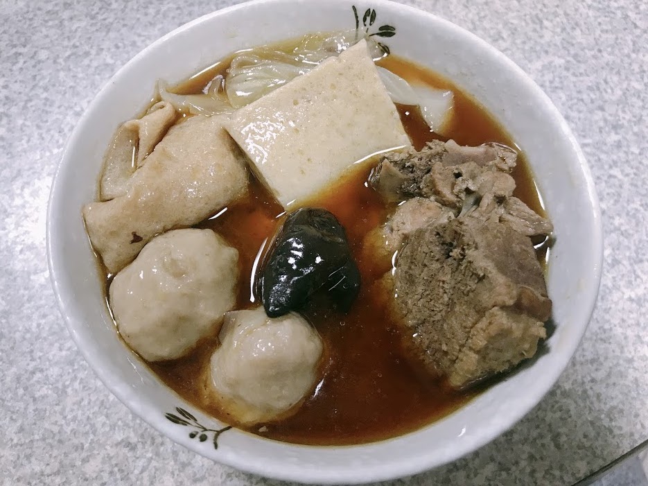 薑母鴨は台湾で人気！日本人にとっては闇鍋！私は最近やっと美味しいと思えたよ…